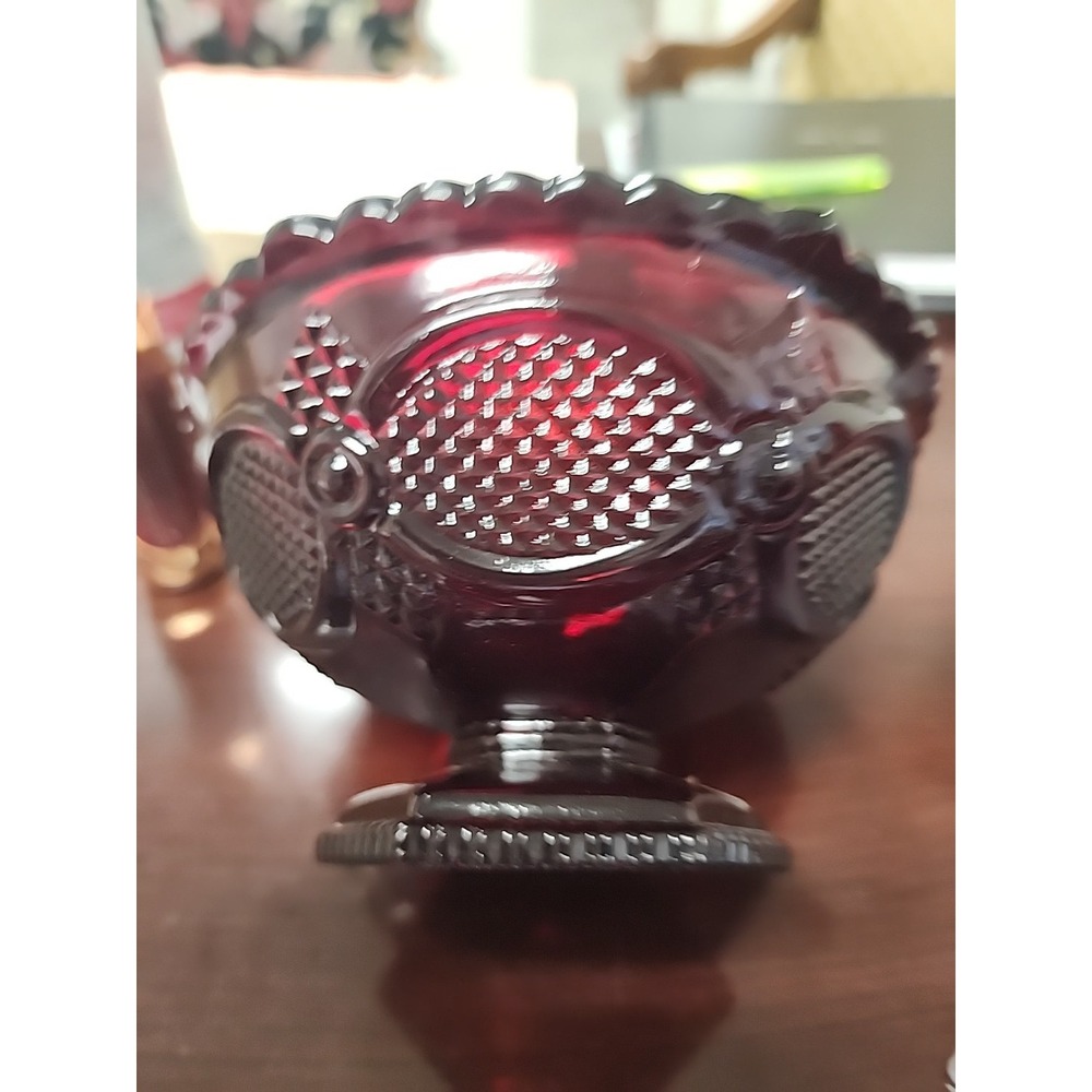 Vintage Avon 1876 Cape Cod‎ Collection Ruby Red Pressed Glass Footed Candy Dish - Picture 8 of 8